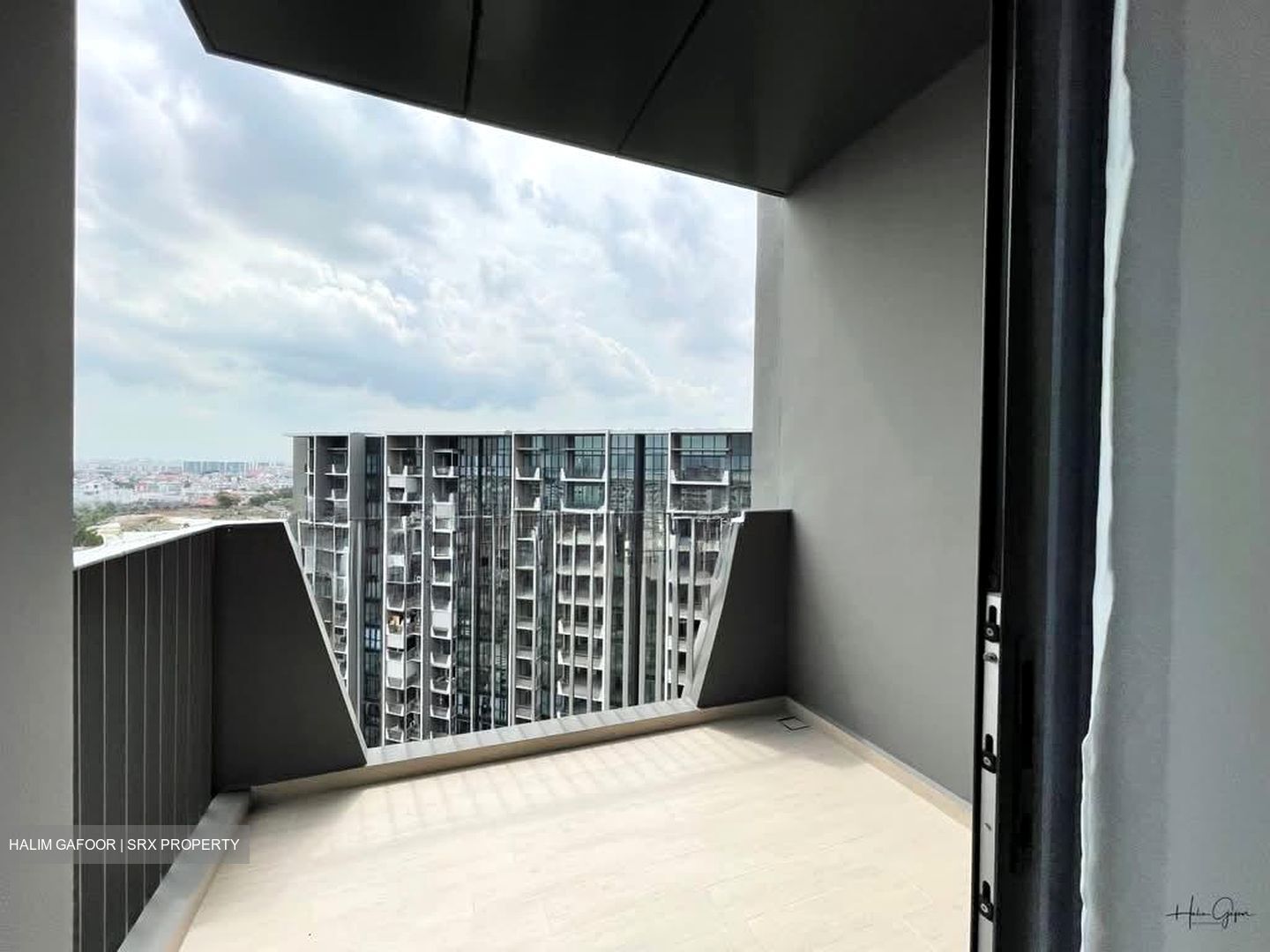 The Garden Residences (D19), Apartment #584339371
